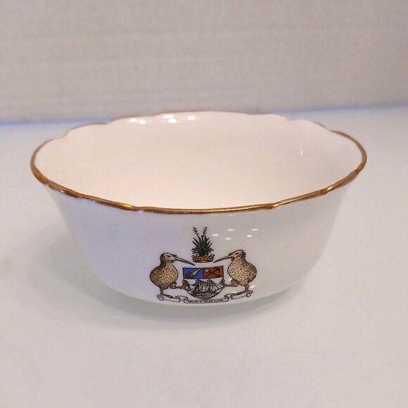 Vintage Royal Doulton Cream And Sugar Set Rotorua Birds With Ship Crest - Picture 2 of 8